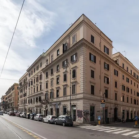 Amazing & Romantic *loft Testaccio Aventino* * Roma